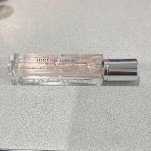 Givenchy Irresistible Rose Velvet Travel Size